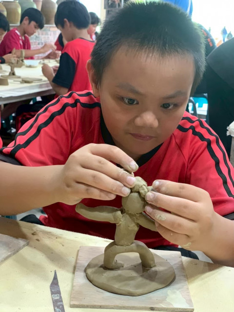 https://www.slps.hlc.edu.tw/uploads/tadgallery/2025_08_21/6285_LINE_ALBUM_陶土課程_250811_24.jpg 