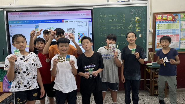 https://www.slps.hlc.edu.tw/uploads/tadgallery/2025_08_21/6293_S__21872647_0.jpg 